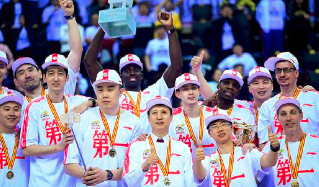  波鸿队长染红离场球队遭遇主场三连败  