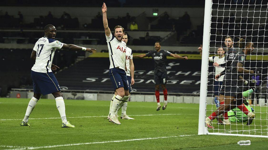  托特纳姆热刺中场失控，客场惨败给布伦特福德遇危机